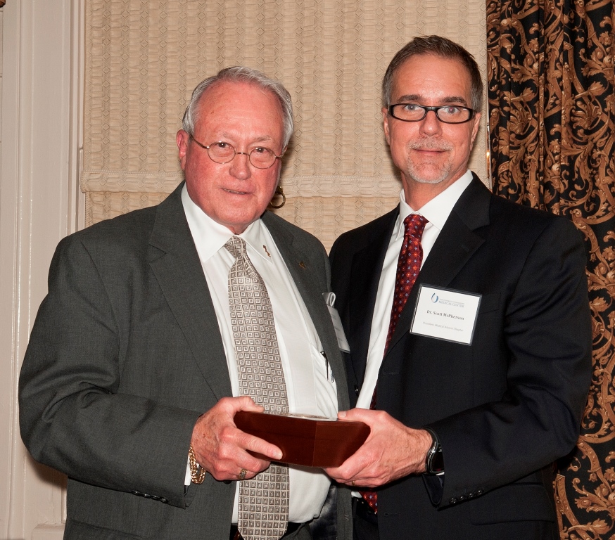 Delta State alumnus Dr. Robert Elliott ‘59 (left) was inducted in the University of Mississippi Medical Center Medical Alumni Chapter Hall of Fame Saturday by Dr. Scott McPherson, president of the UMMC Medical Alumni Chapter.